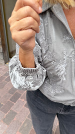 Afbeelding in Gallery-weergave laden, Bomber jacket/ MILA
