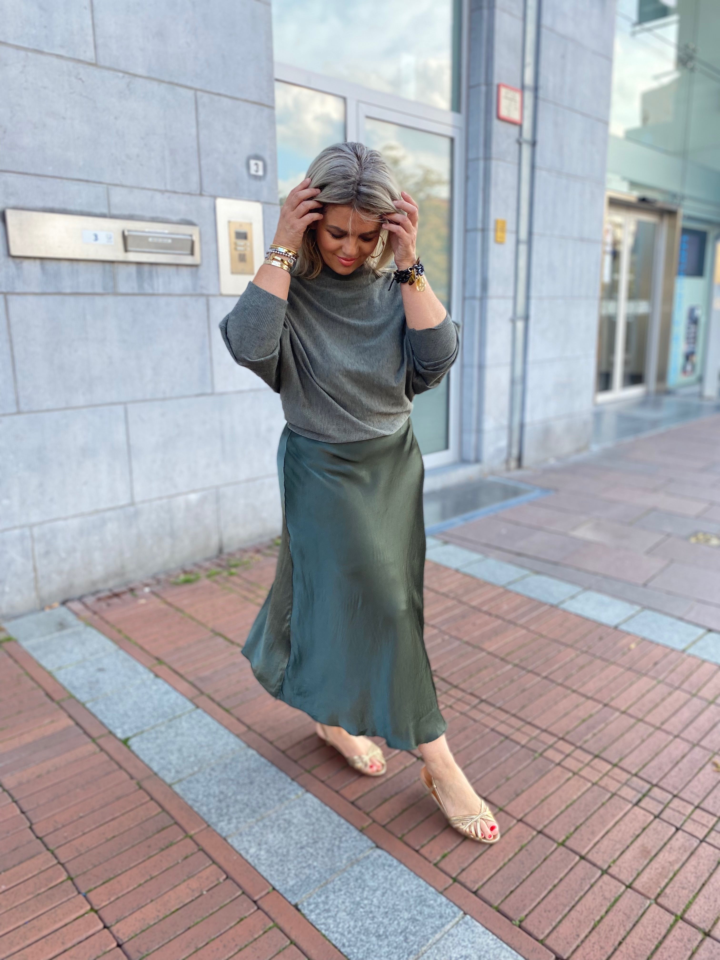 SATINLOOK ROK/ LENA