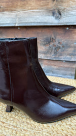 Afbeelding in Gallery-weergave laden, Lederen laars/ bruin/RIANNA
