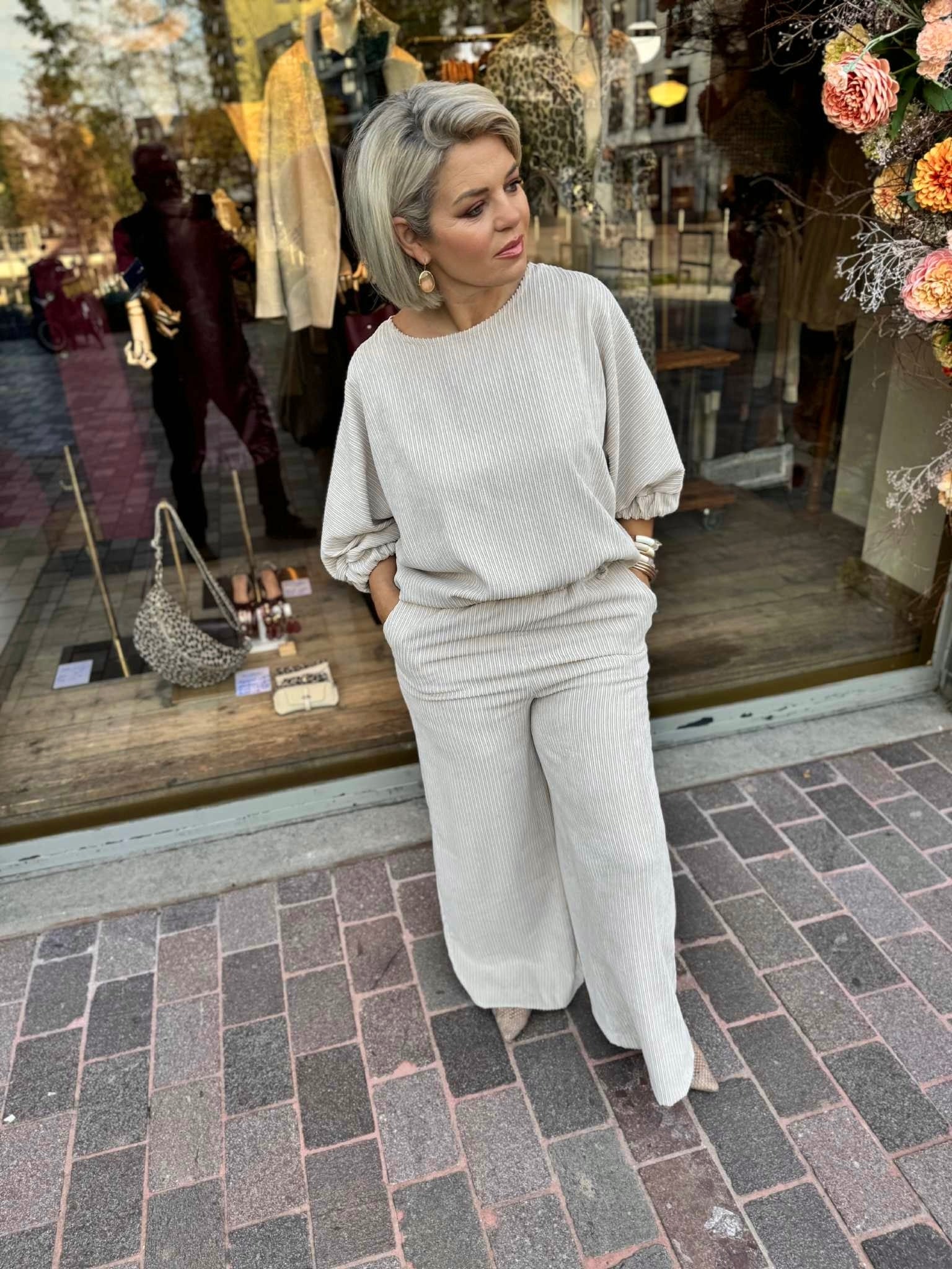 Broek KIM/ eierschaal