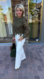 Afbeelding in Gallery-weergave laden, Kanten blouse/groen/ ELAISA
