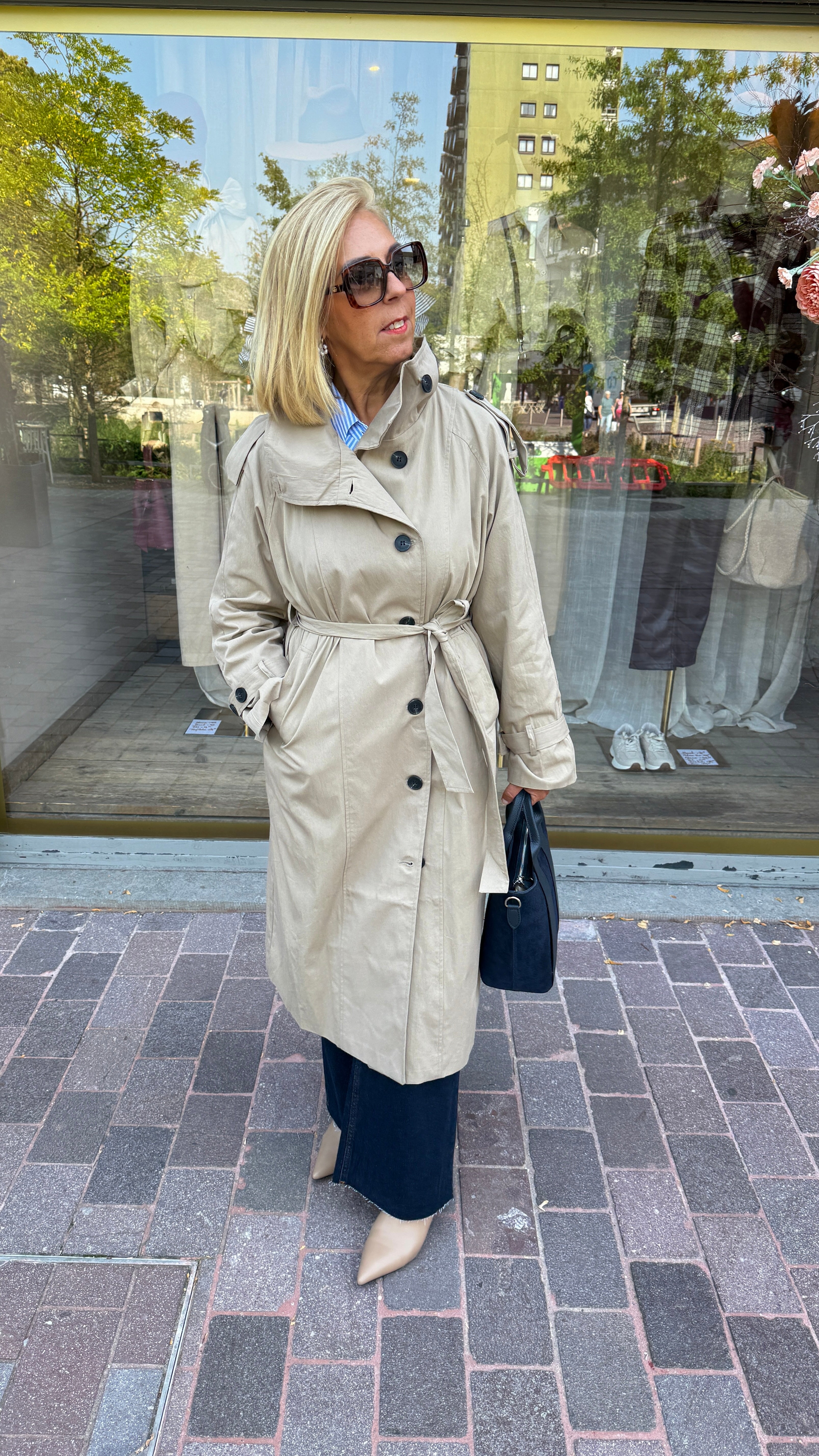 Trenchcoat/ JILL