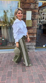 Afbeelding in Gallery-weergave laden, Joggingbroek/ velvet/ MARIE
