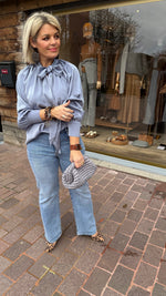 Afbeelding in Gallery-weergave laden, Hemd/ strik/ GELLA
