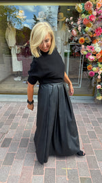 Afbeelding in Gallery-weergave laden, Rok/ leatherlook/ JACLYN
