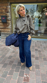 Afbeelding in Gallery-weergave laden, Bodywarmer/ blauw/ANNA
