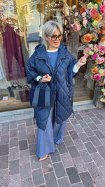 Afbeelding in Gallery-weergave laden, Bodywarmer doorstikt/ JAMIE
