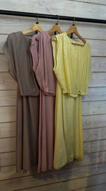 Afbeelding in Gallery-weergave laden, 2-delige set/ rok+ top/MELLE
