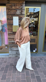 Afbeelding in Gallery-weergave laden, Satinlook blouse/ NORA
