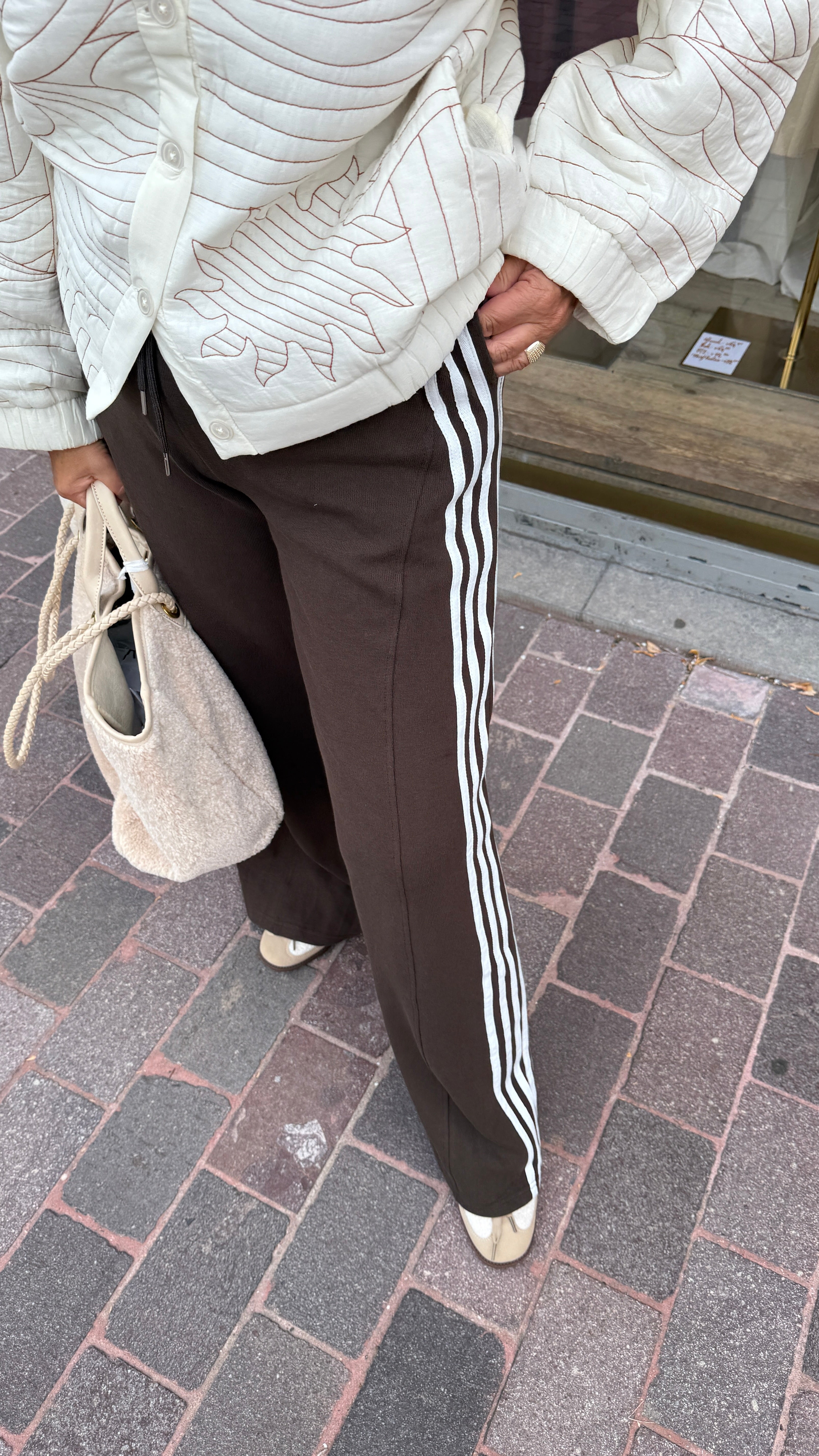 Doorstikte vest/ beige/ JUNE