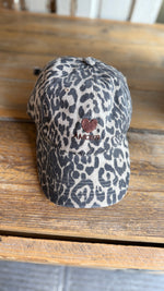 Afbeelding in Gallery-weergave laden, Pet leopard/AMOUR
