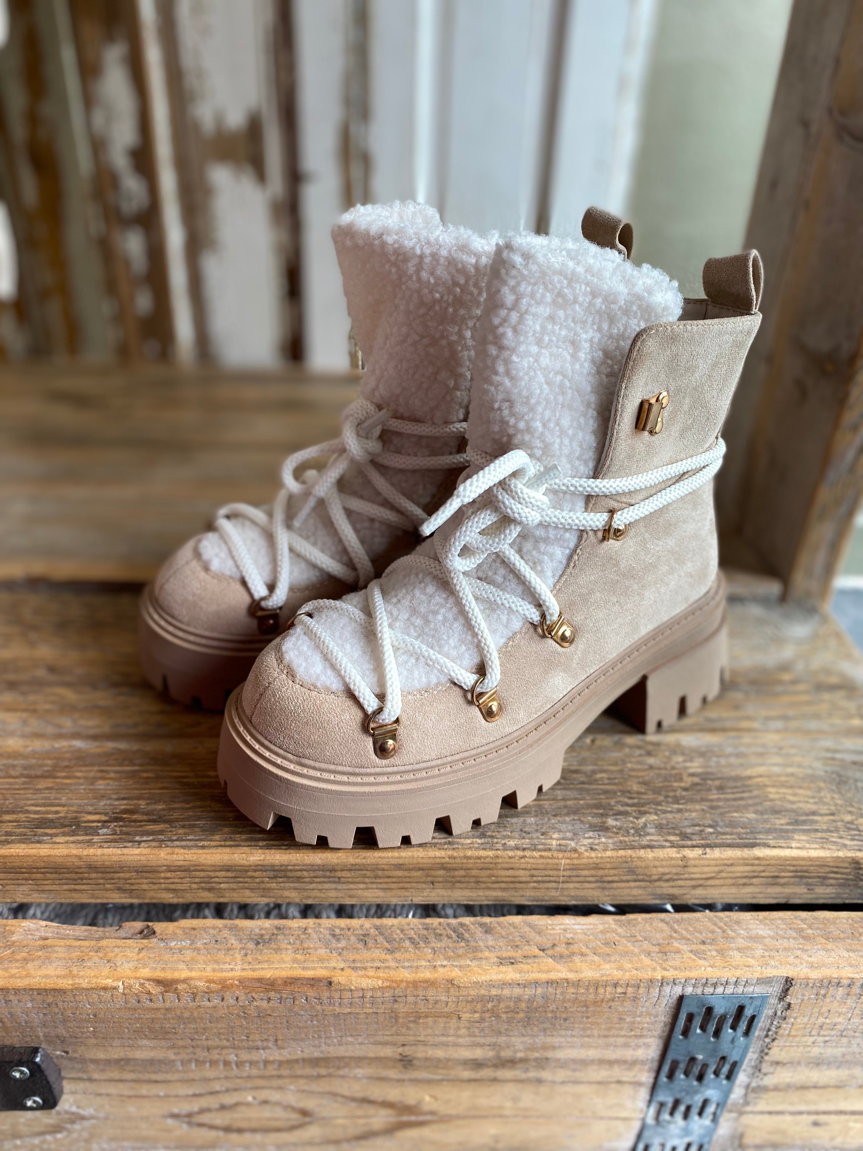 Boot SNOWY