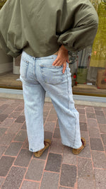 Afbeelding in Gallery-weergave laden, Lichtblauwe jeans, TOXIC
