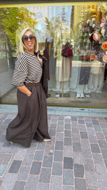 Afbeelding in Gallery-weergave laden, T-Shirt Streep/ MARINE
