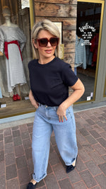 Afbeelding in Gallery-weergave laden, T-shirt/ NINA
