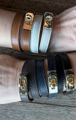 Afbeelding in Gallery-weergave laden, Armband/ leder/ MILA
