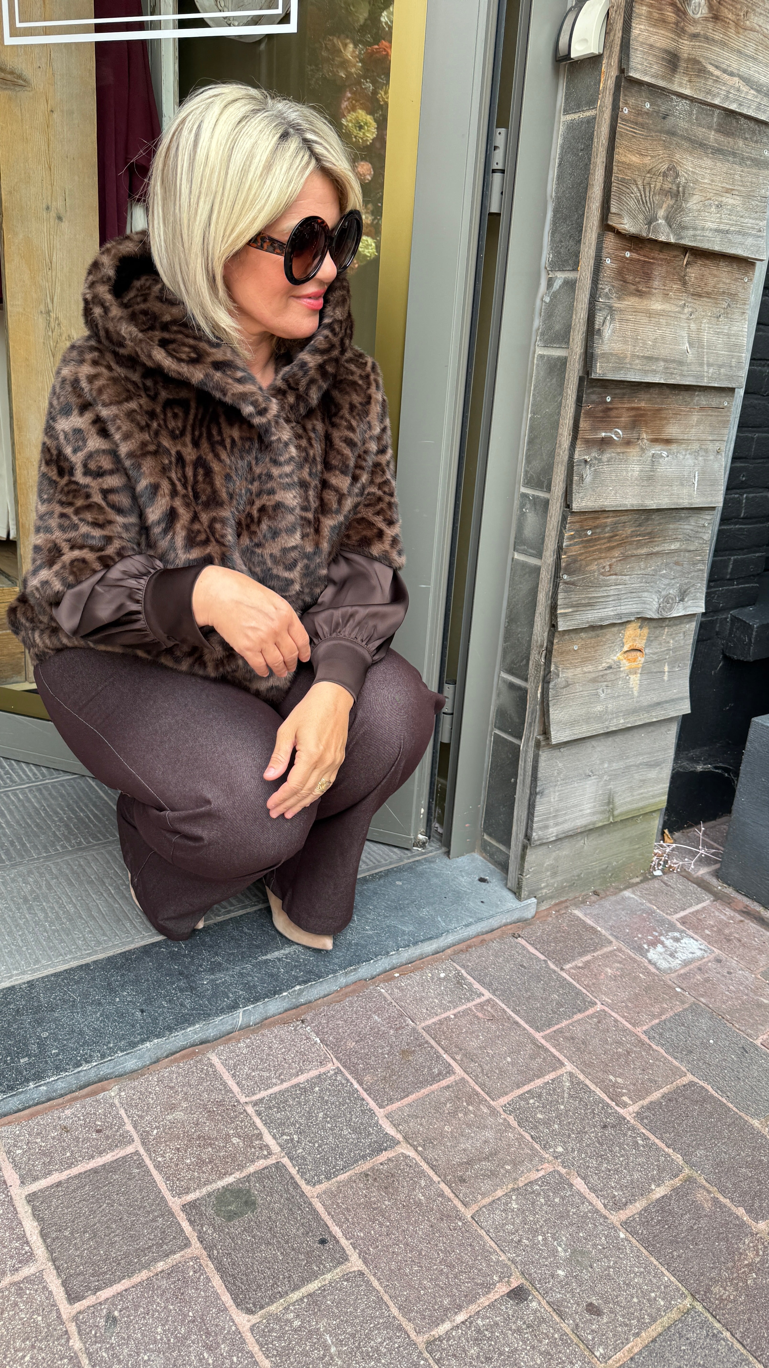 Fake fur vest/ leopard/MEI-LI