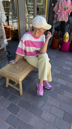Afbeelding in Gallery-weergave laden, Sweater/ streep/ fuschia/ ICONIC
