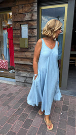 Afbeelding in Gallery-weergave laden, Jurk/ tencel/ jeanslook/AMY
