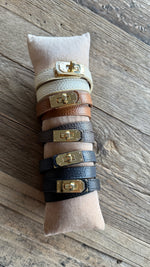 Afbeelding in Gallery-weergave laden, Armband/ leder/ MILA
