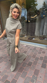 Afbeelding in Gallery-weergave laden, Set/ broek+ top/ MAUREEN
