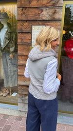 Afbeelding in Gallery-weergave laden, Gilet/grijs/ JOAN
