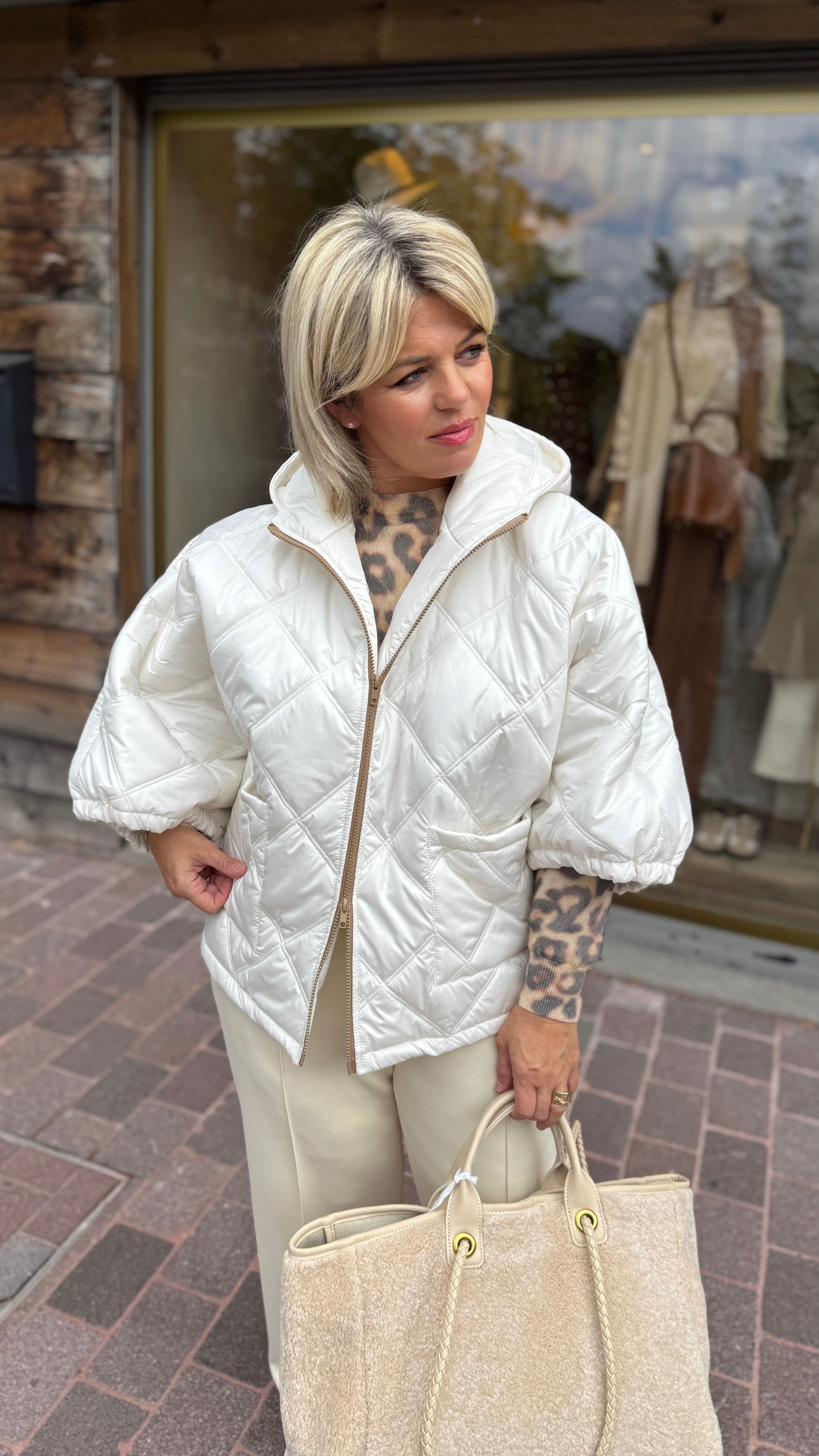Jas/ bodywarmer/ MEI-LI/MARLIES