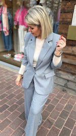 Afbeelding in Gallery-weergave laden, Blazer/ ijsblauw /LIZE
