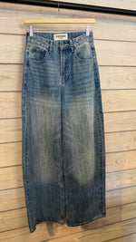 Afbeelding in Gallery-weergave laden, Jeans/ groene zak/CONSTANCE
