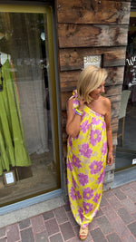 Afbeelding in Gallery-weergave laden, Satinlook jurk/ asymmetrisch/JULIENNE
