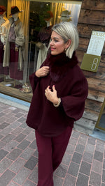 Afbeelding in Gallery-weergave laden, Poncho/ jas/wol/bordeaux/COLETTE
