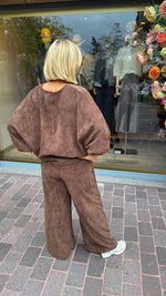 Afbeelding in Gallery-weergave laden, Truitje/KIM/bruin
