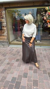 Vegan leather rok/BLACK ROSE