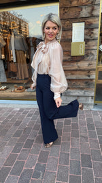 Afbeelding in Gallery-weergave laden, Blouse strik/FAITH
