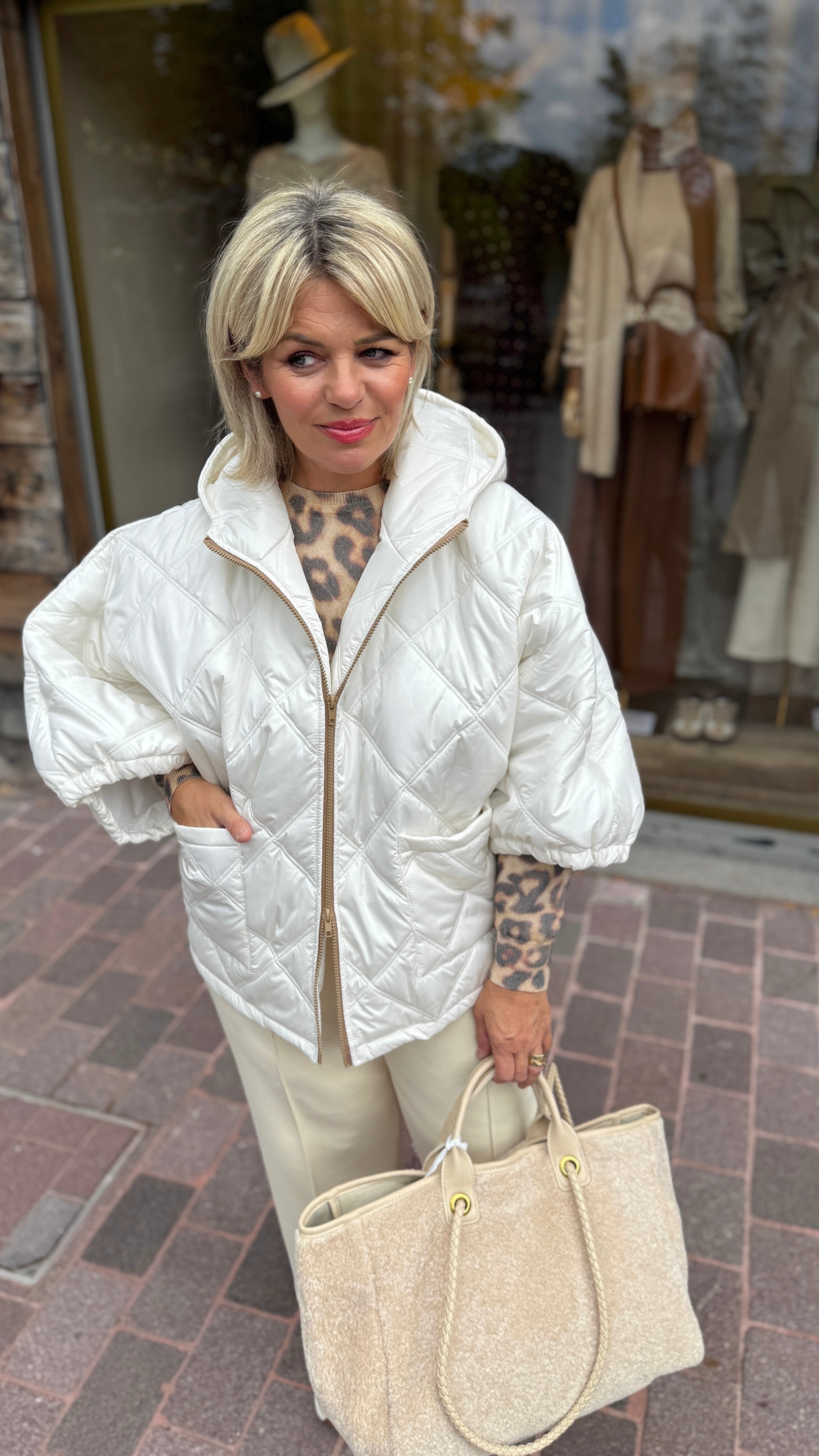 Jas/ bodywarmer/ MEI-LI/MARLIES