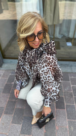 Afbeelding in Gallery-weergave laden, Hemd/ strik leopard/MAEVE
