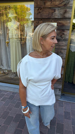 Afbeelding in Gallery-weergave laden, Witte top/ asymmetrisch/ ANN
