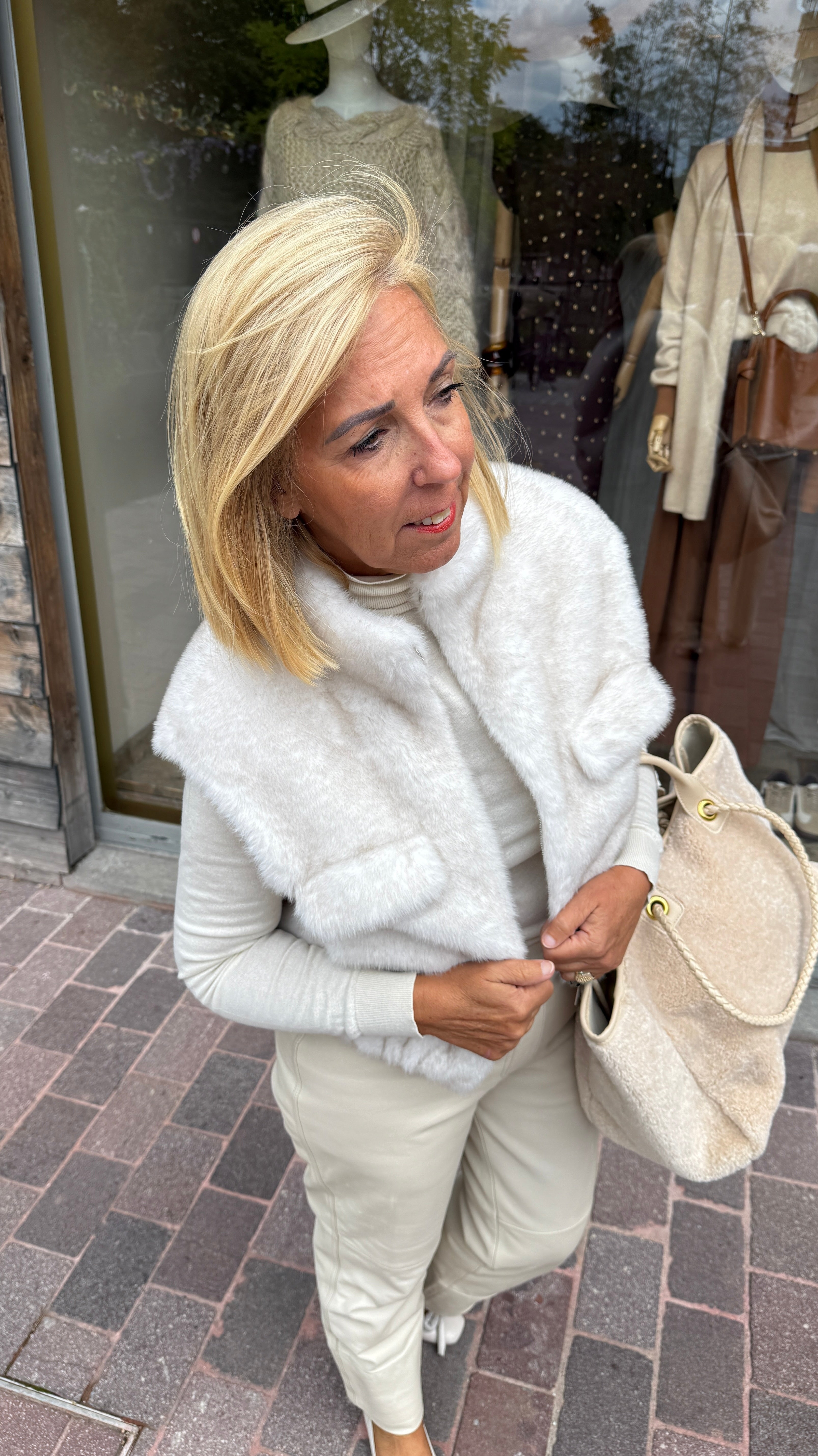 Gilet/ fake fur/MEI-LI