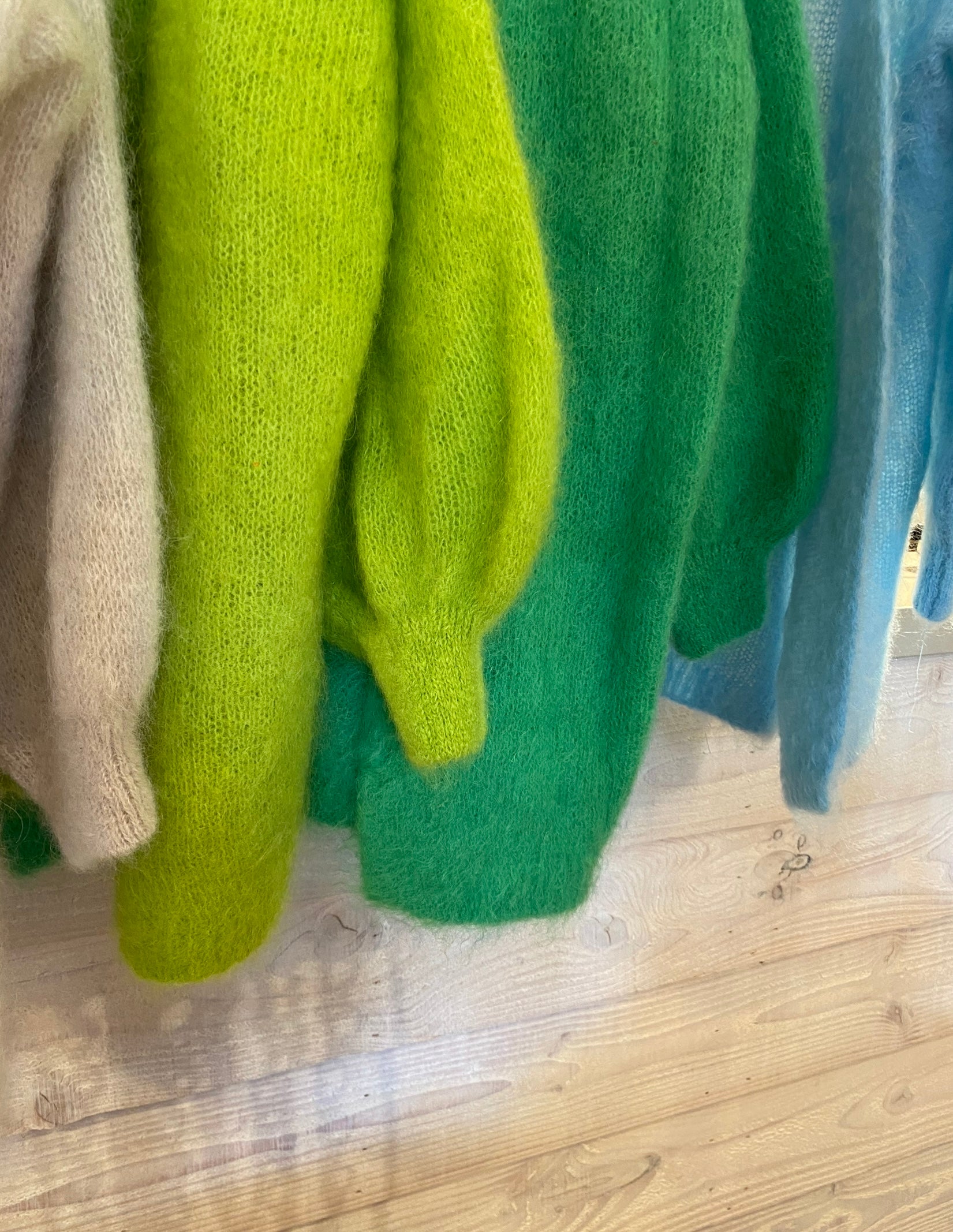 Mohair cardigan / kort/ MIRA