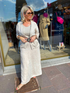 Linnen rok/ ELISA