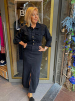 Afbeelding in Gallery-weergave laden, Jeansjurk zwart/ ALINE
