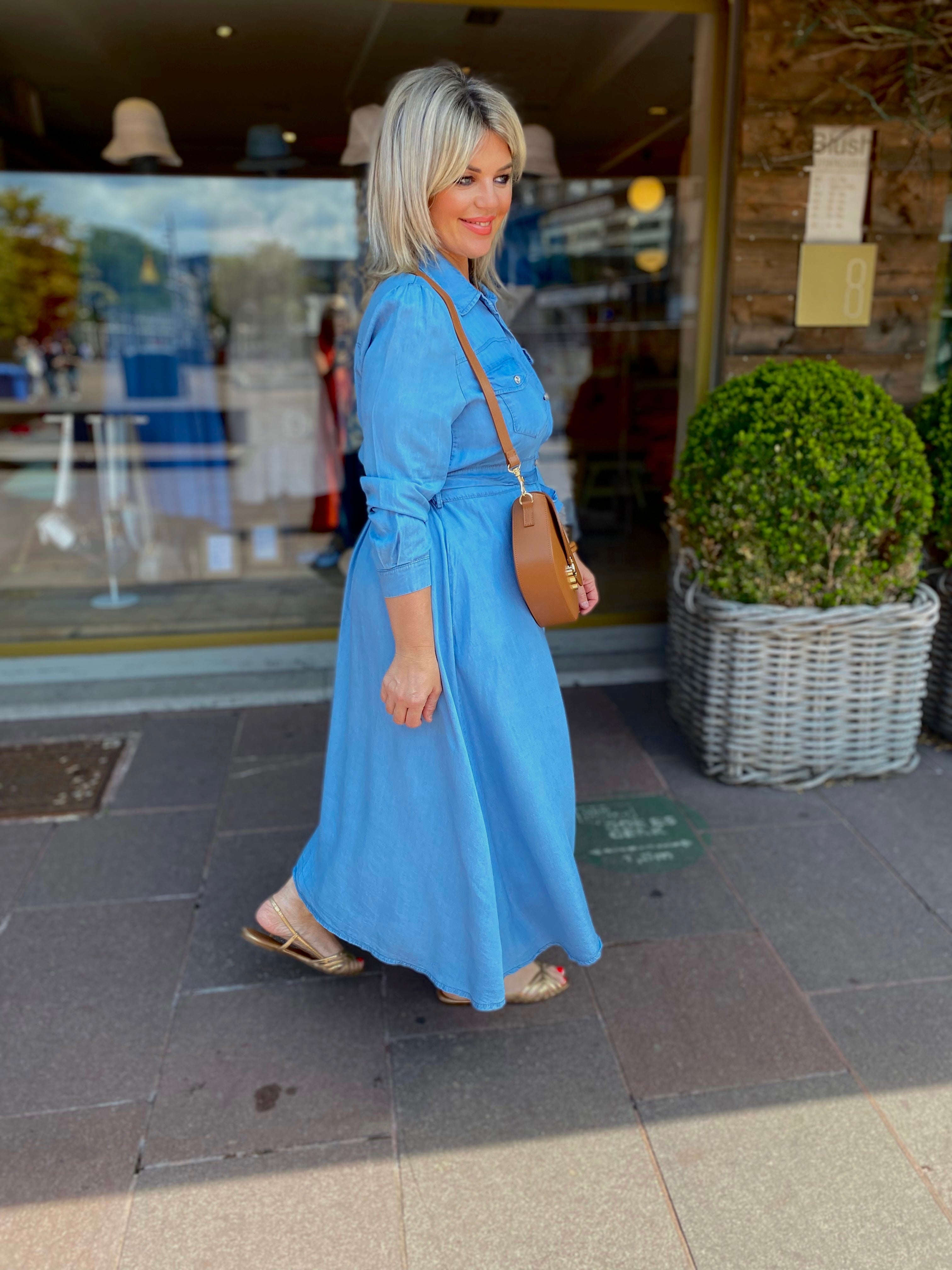 Jeanslook jurk / JUNE